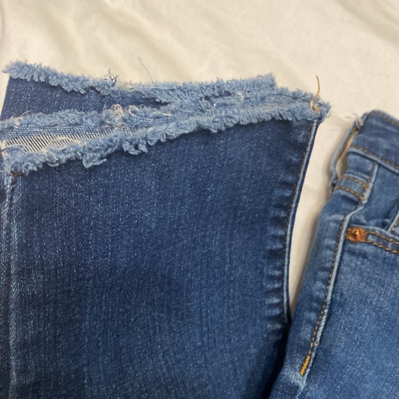 Universal Threads High Rise Skinny Jeans - Picture 4 of 5